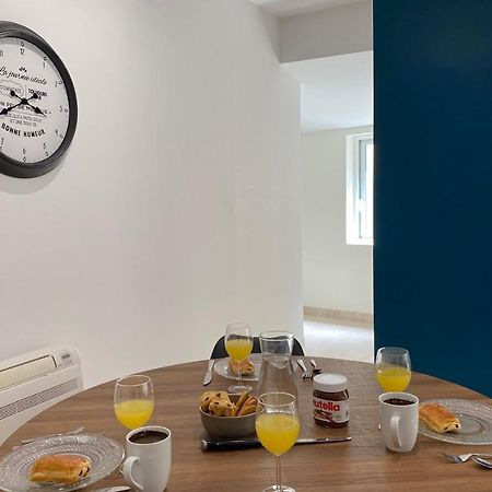 Appartement LE SUNLIGHT - Superb P3 rue Ménard with garage&terrace à Nîmes Extérieur photo