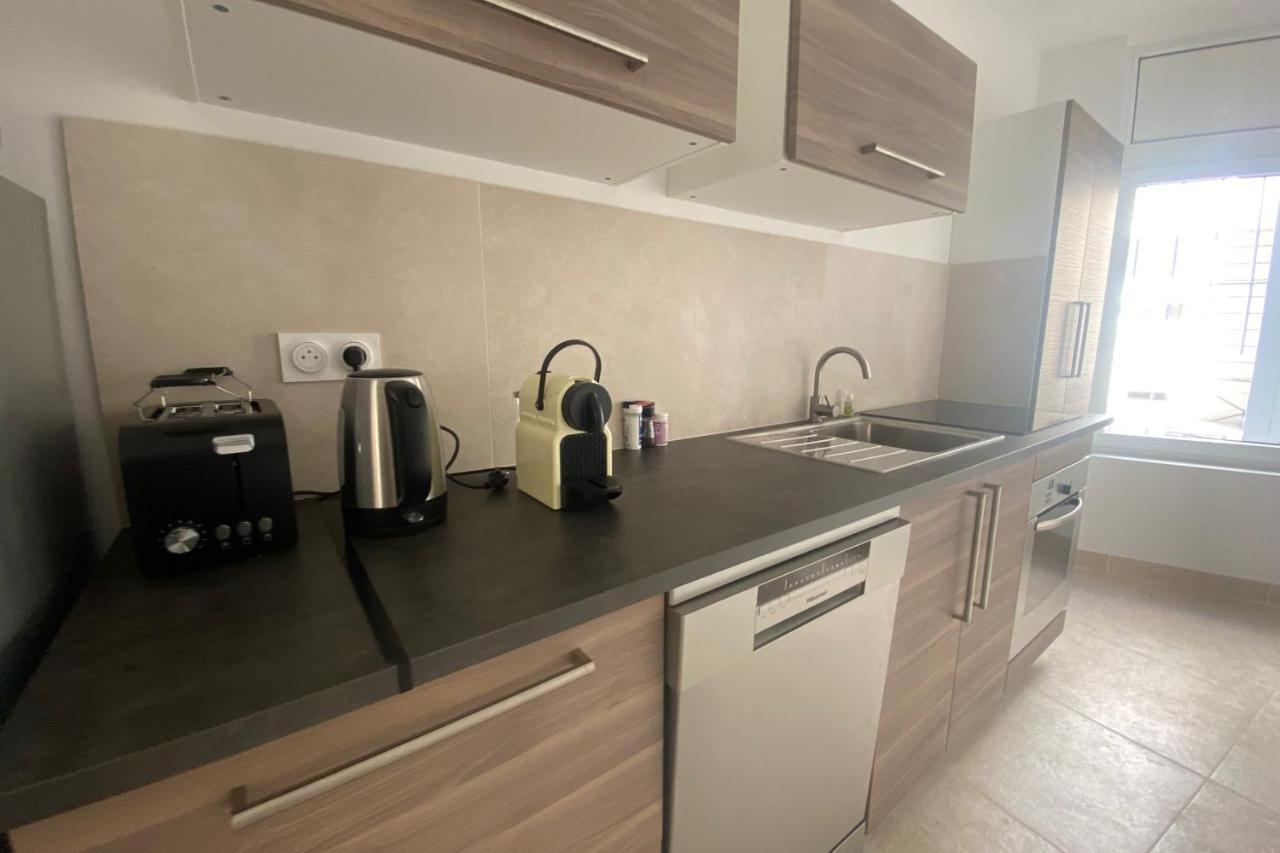 Appartement LE SUNLIGHT - Superb P3 rue Ménard with garage&terrace à Nîmes Extérieur photo